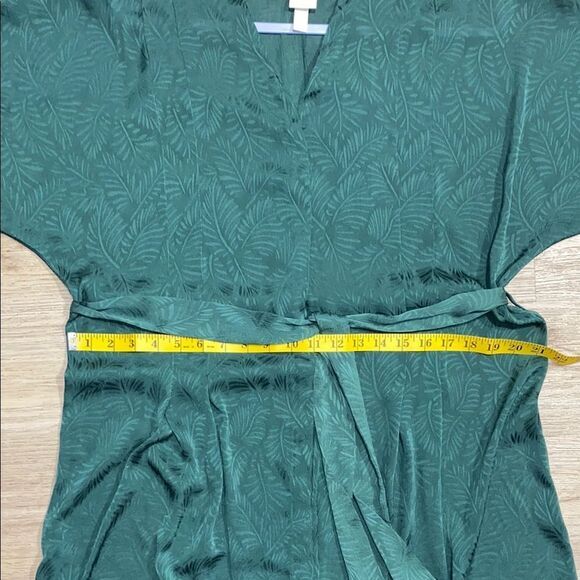 H&M Green Kaftan Midi Maxi Dress Palm Leaf Print Belted V-Neck‎ US 6 - Picture 14 of 16